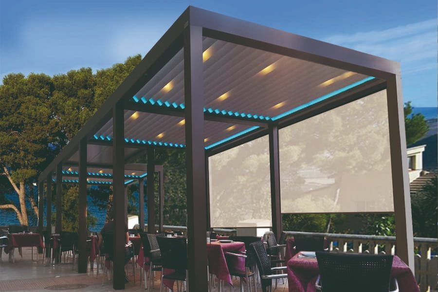 Llaza-Majestic-Pergola (1)